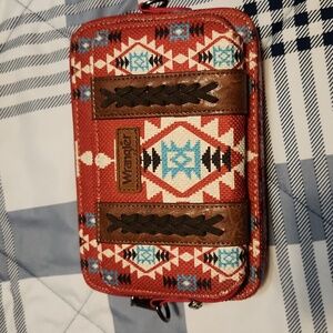 Wrangler crossbody boho Aztec burgundy bag